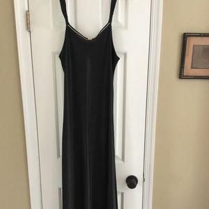 Womens Black Satin Long Nightgown Size M Jones of NY
